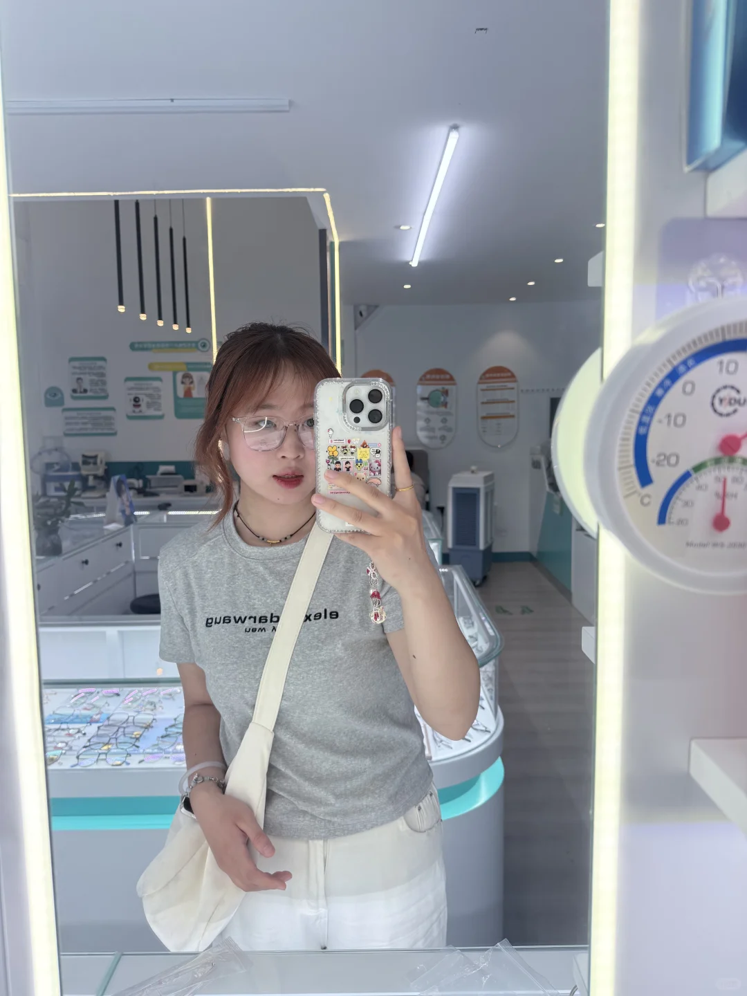 迷恋瘦是少女的淤青 已减肥！