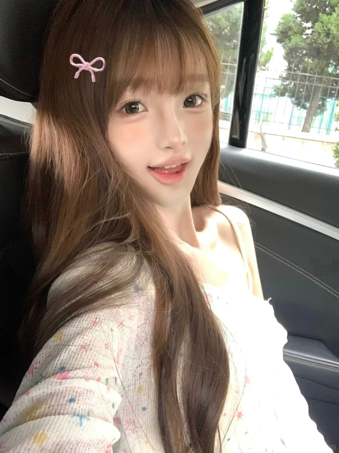 存一些很萌的拍照姿势📷