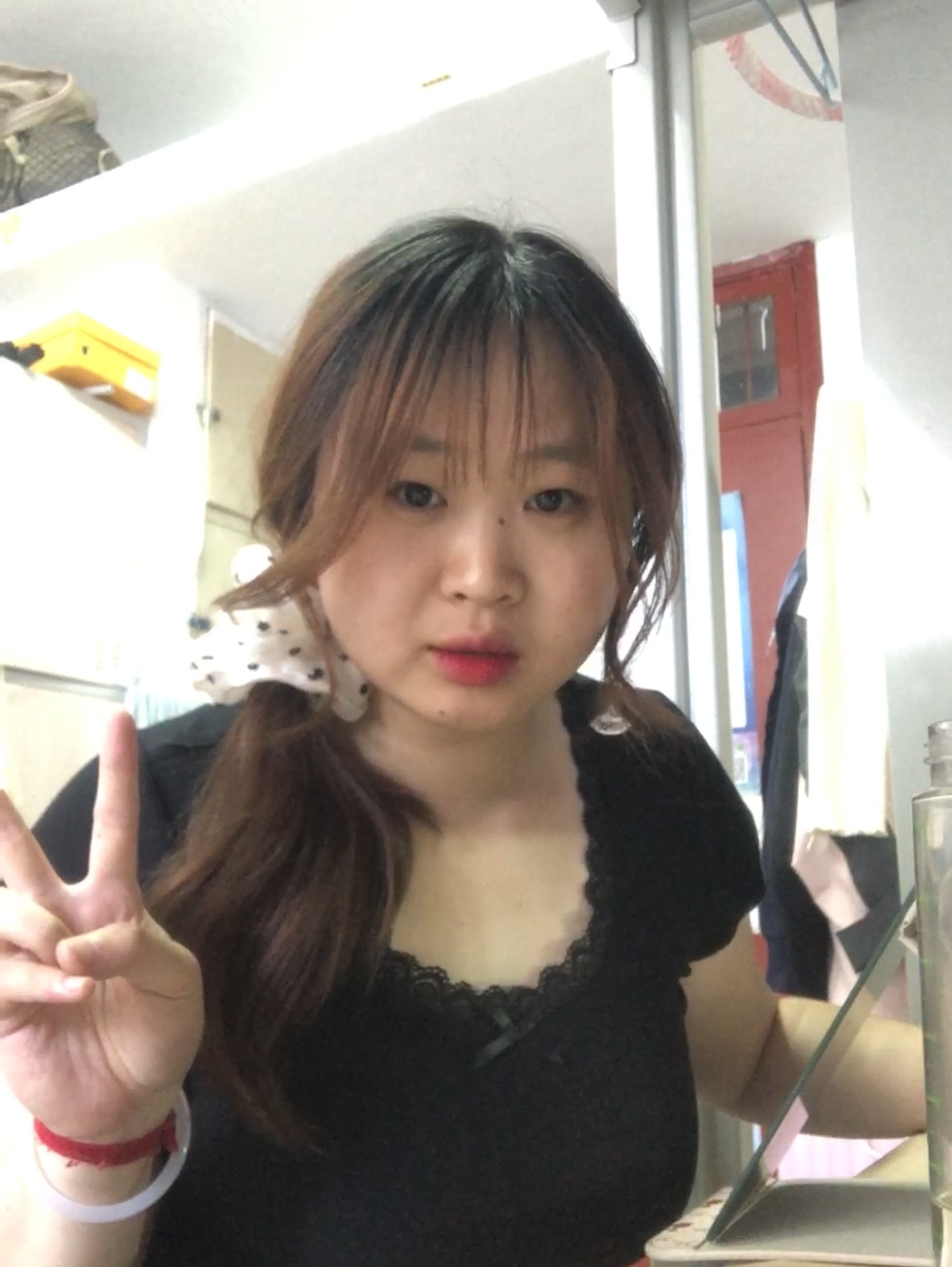 迷恋瘦是少女的淤青 已减肥！