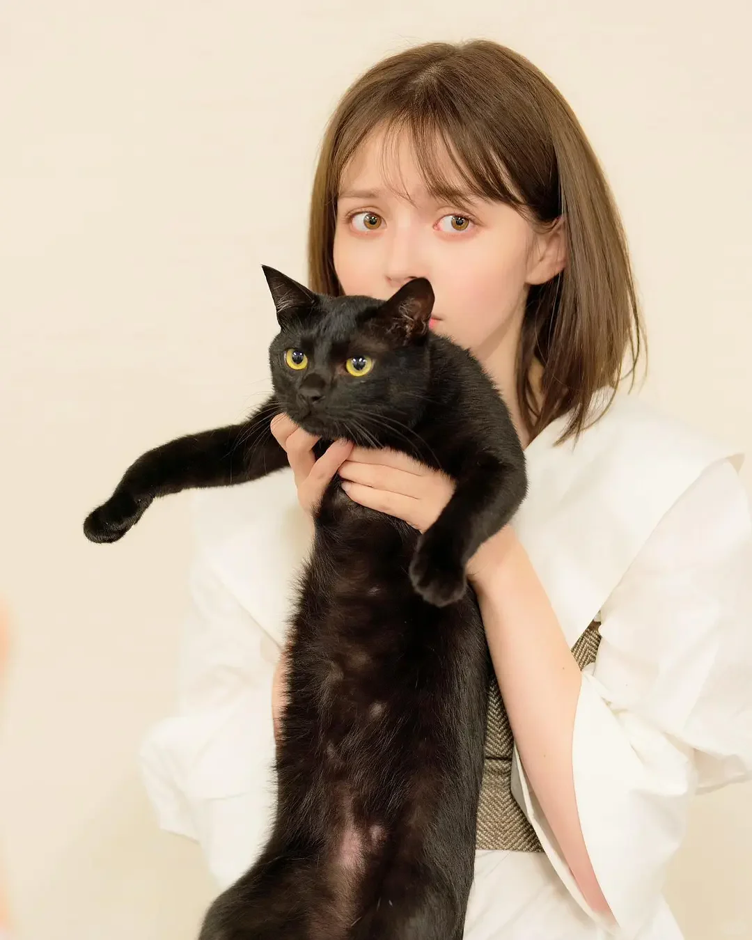 甜丧千金の日荷混血“人间洋娃娃”养成手册