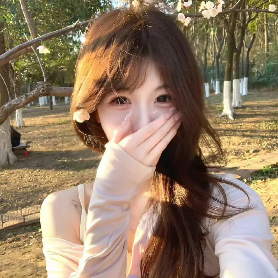一眼吸睛的绝美气质女头