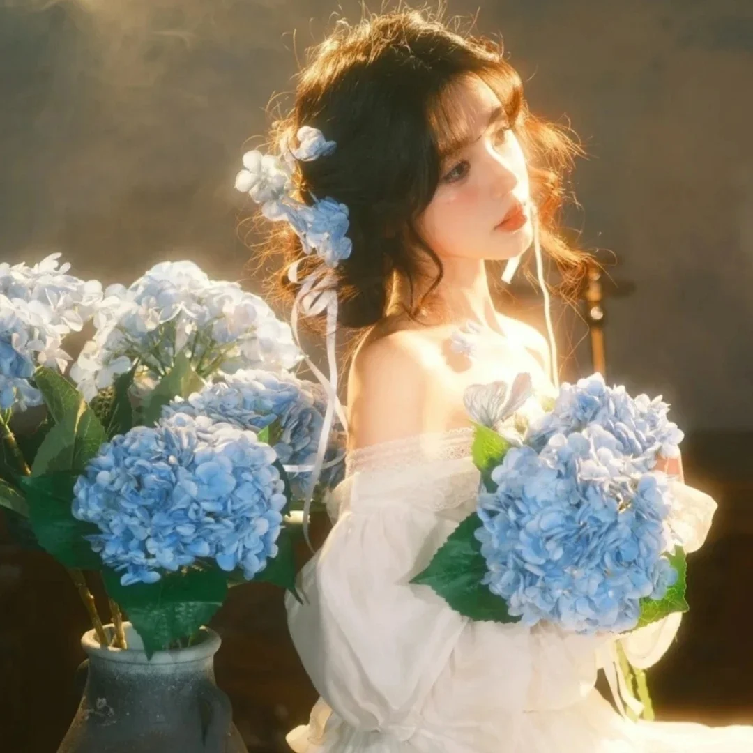 𝑾𝒆𝑪𝒉𝒂𝒕女头 | 油画风
