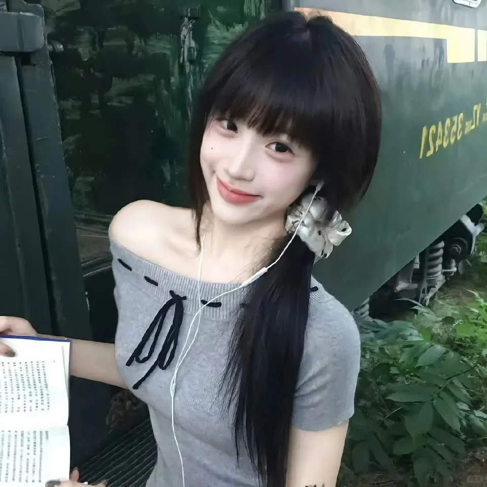 一眼吸睛的绝美气质女头