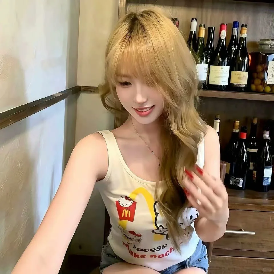 一眼吸睛的绝美气质女头