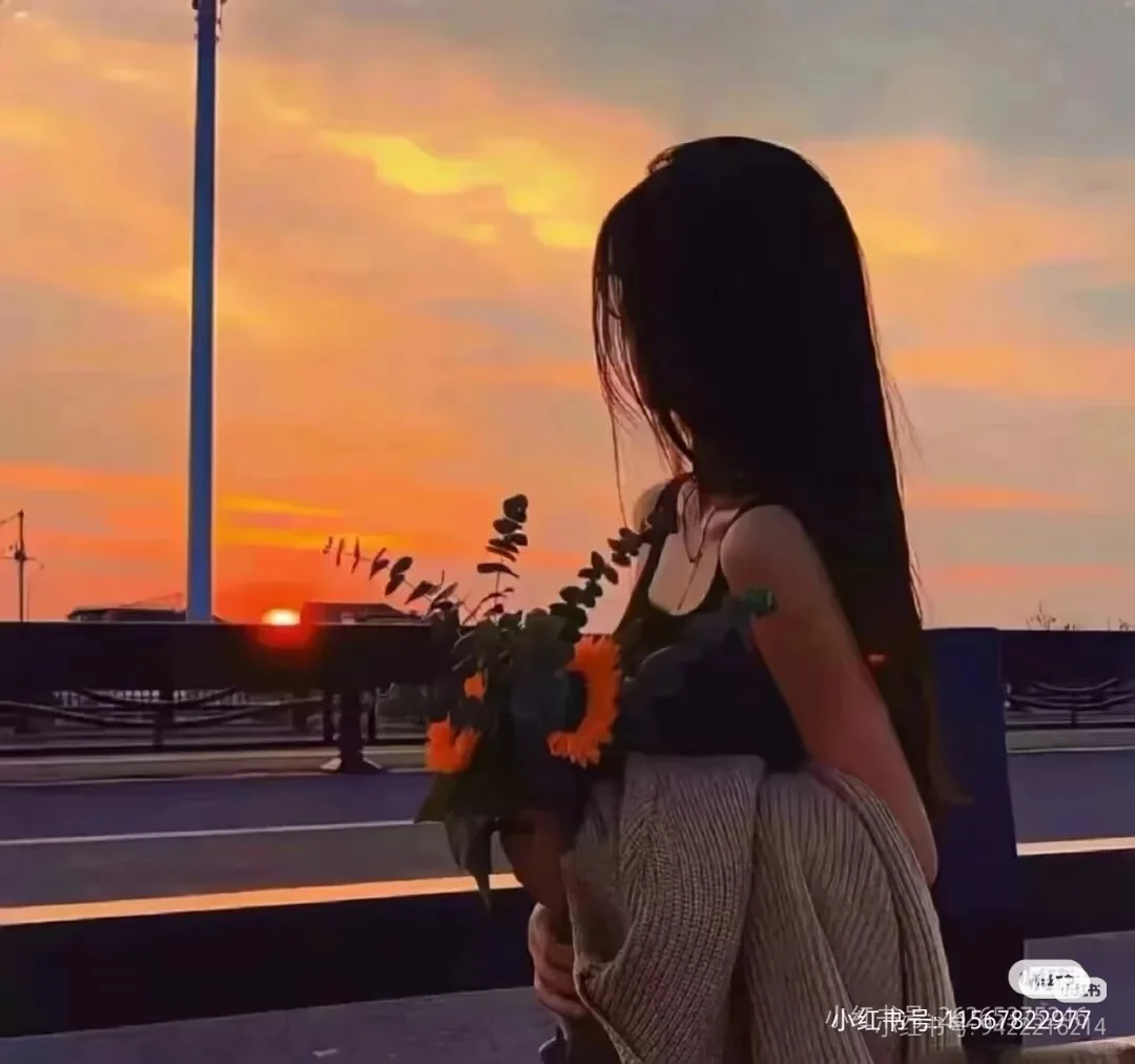 超强好看的夕阳女头像