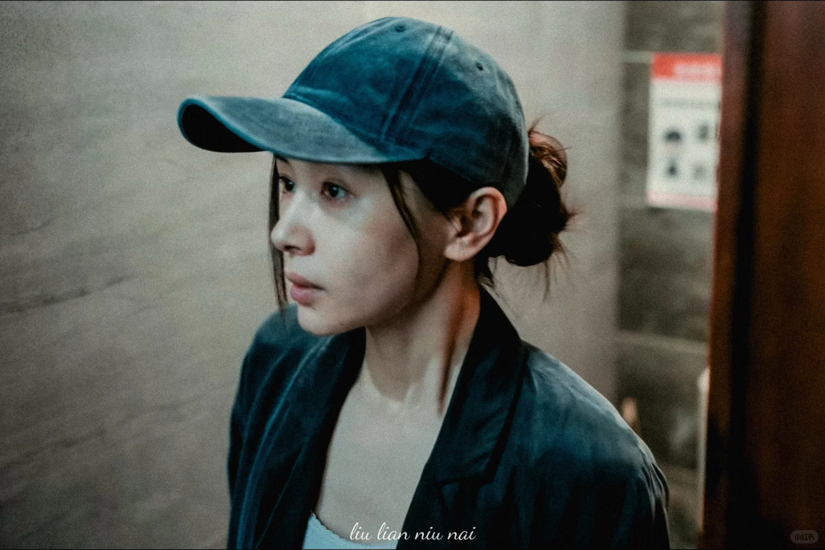曲桐｜王子文｜越素越美丽的疯女人