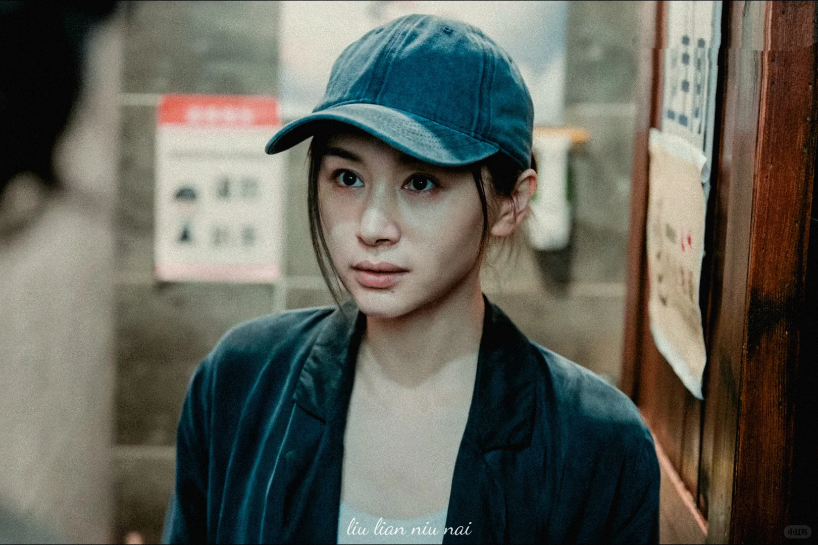 曲桐｜王子文｜越素越美丽的疯女人
