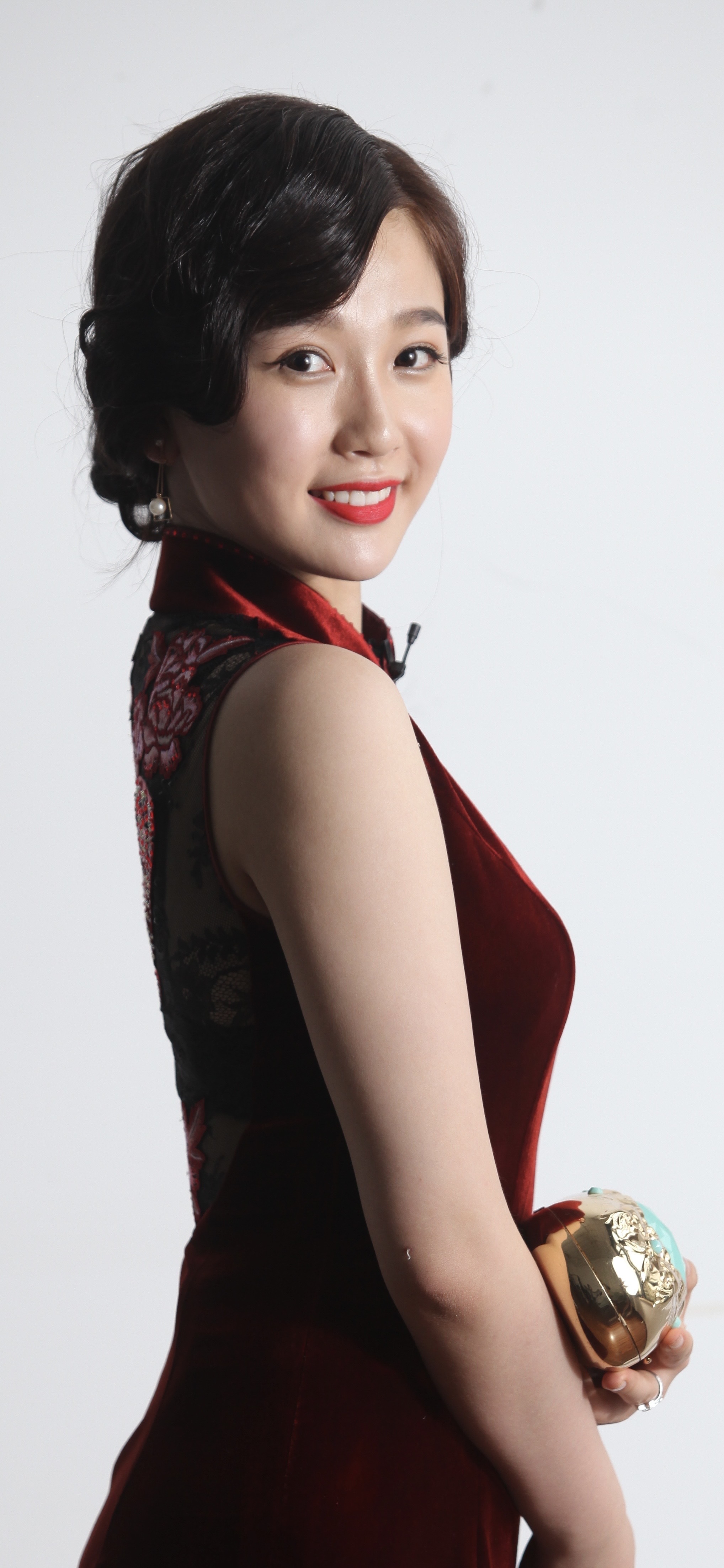 虞书欣早期造型倾国倾城妩媚 美的 美的