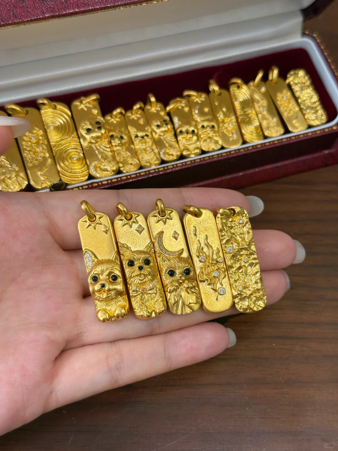 悄悄攒下“私房金”|建议女生都给自己存钱❗️