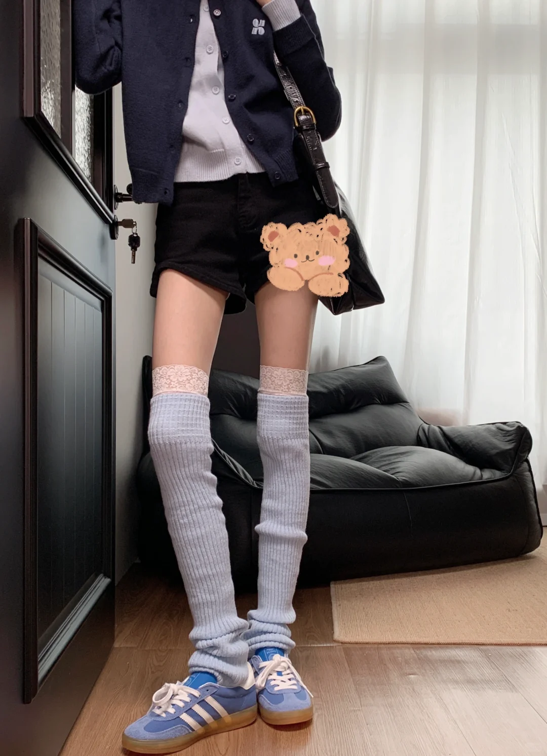 拯救所有短裤短裙！万能过膝袜叠穿术来啦～