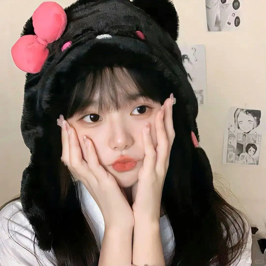 调皮甜美女生头像