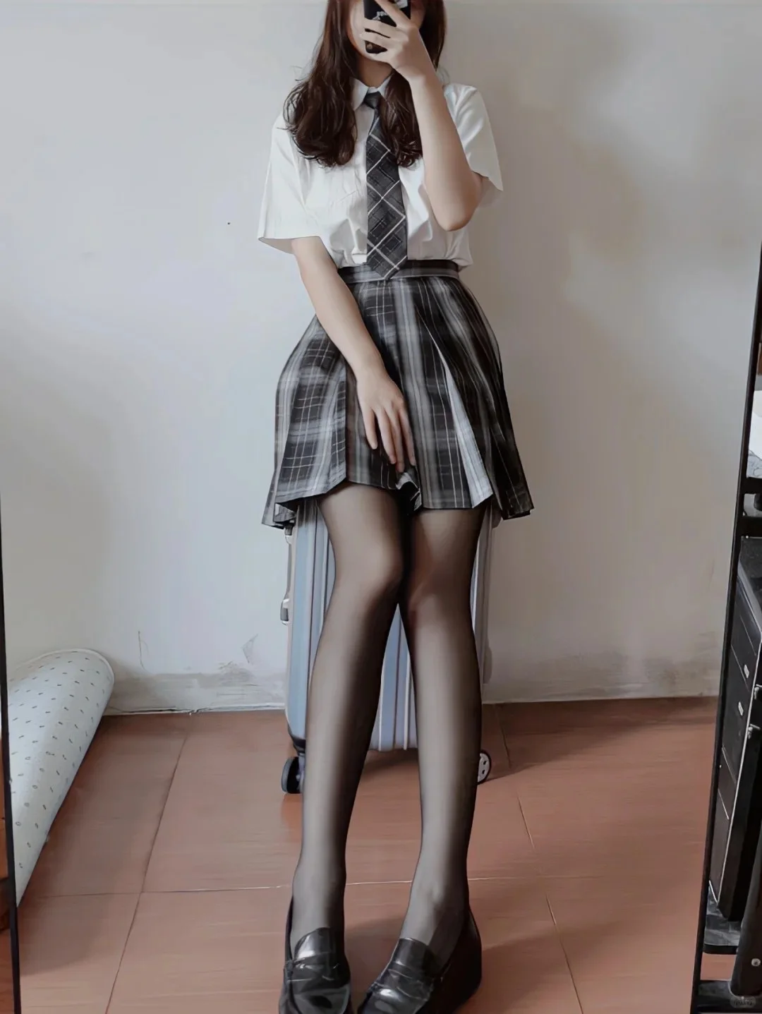 🎀甜酷风暴击！当经典黑丝邂逅元气JK裙🎀