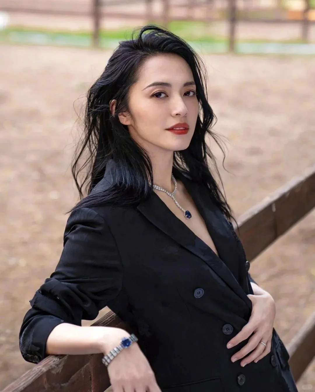 女明星的珠宝秀