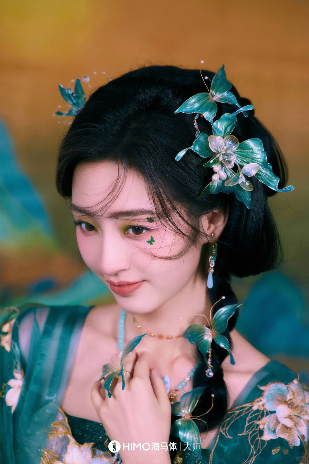 2025海马体国风照上新!欢迎妹妹@邓恩熙~