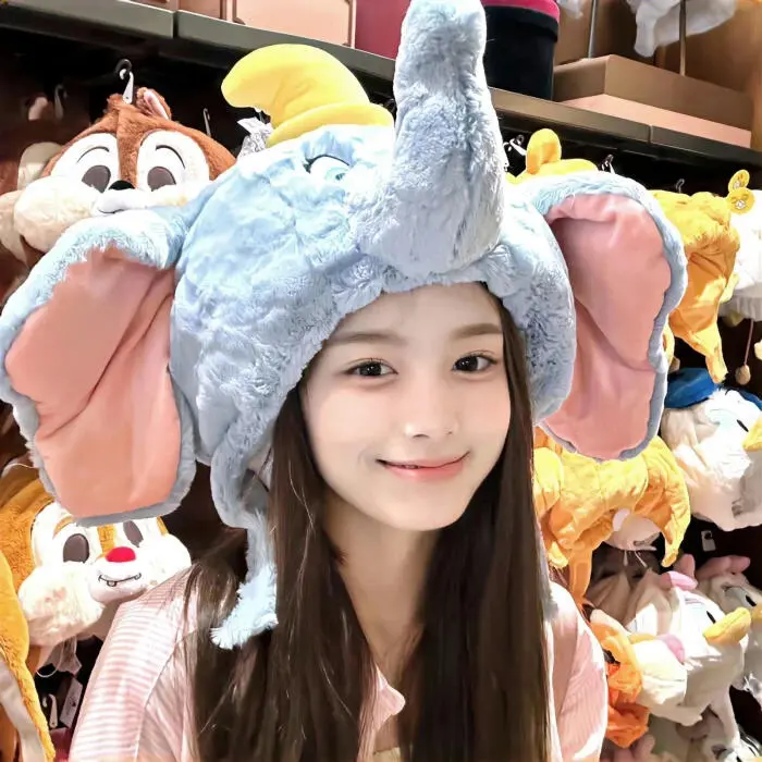 调皮甜美女生头像