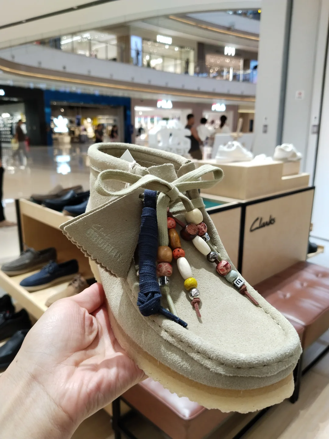 clarks女士高帮袋鼠鞋，天然生胶大底