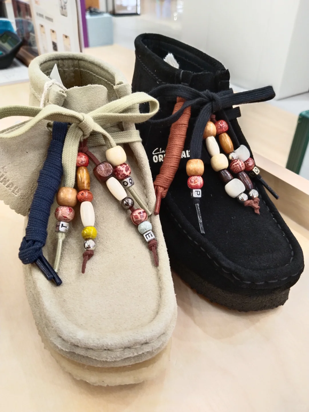 clarks女士高帮袋鼠鞋，天然生胶大底