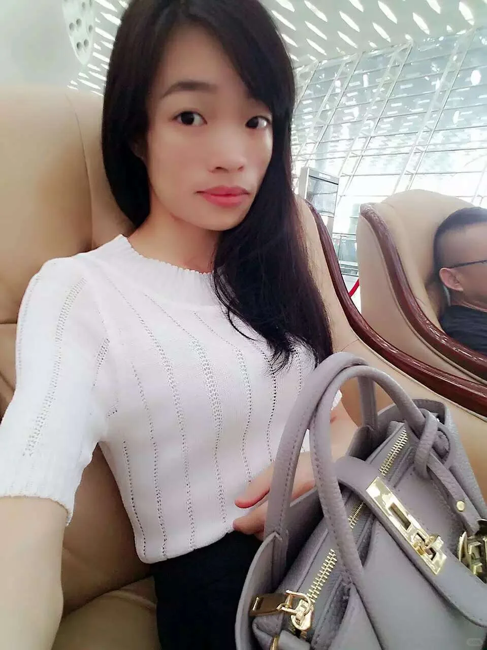 漂亮的人在职场更顺风顺水？