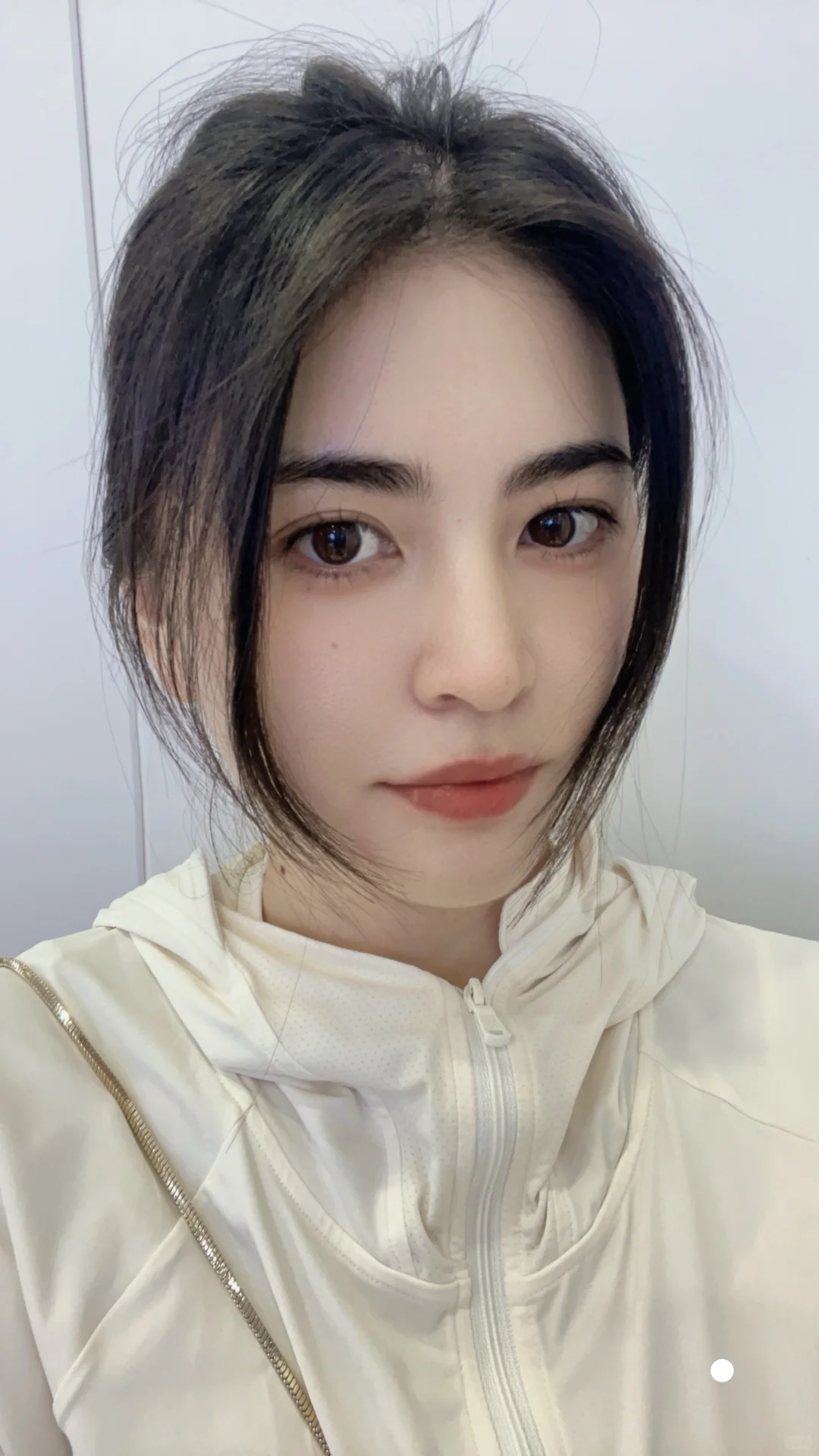 不玻璃心，请客观评价一下我的长相～