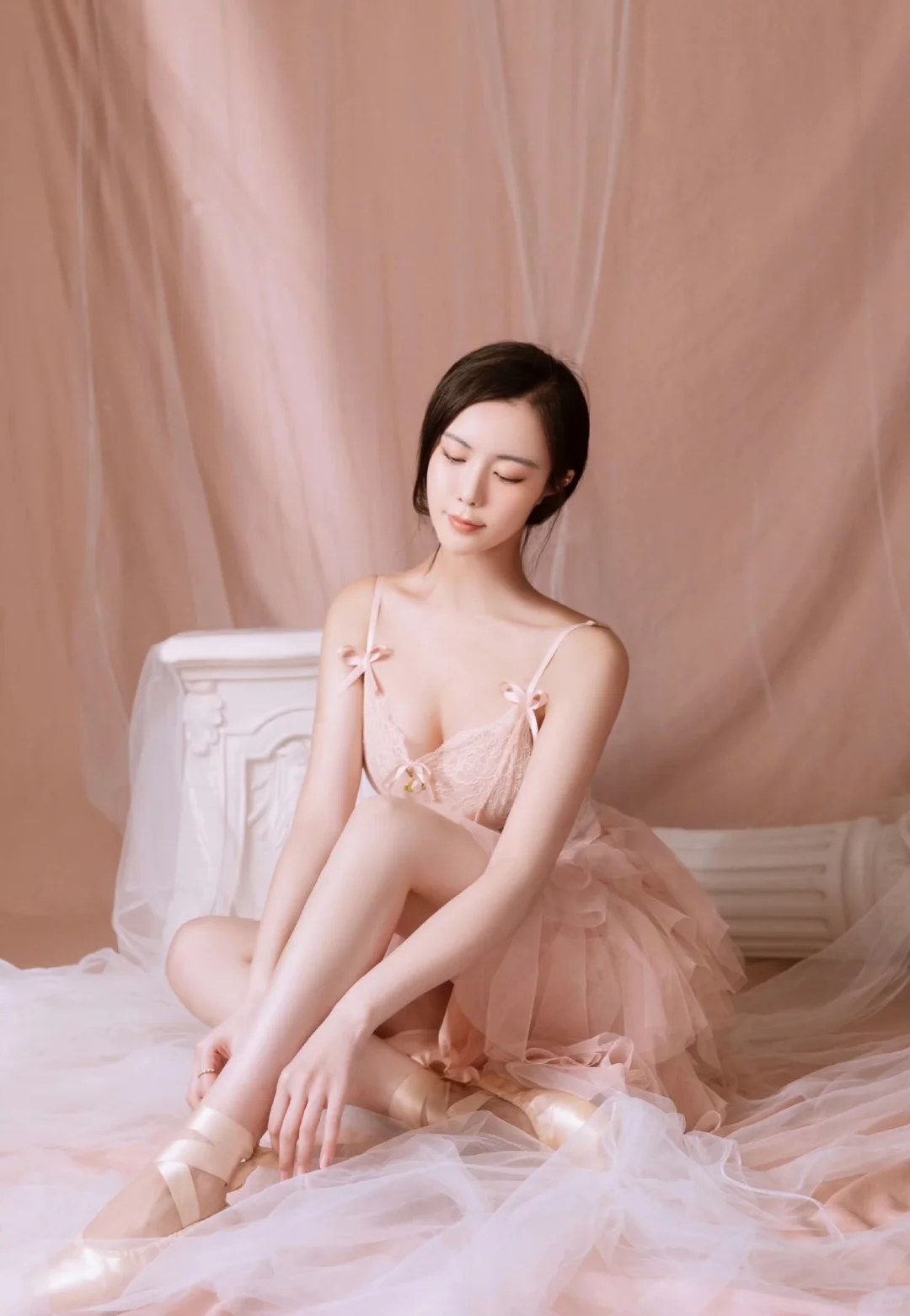 祝昕愿｜性感女星