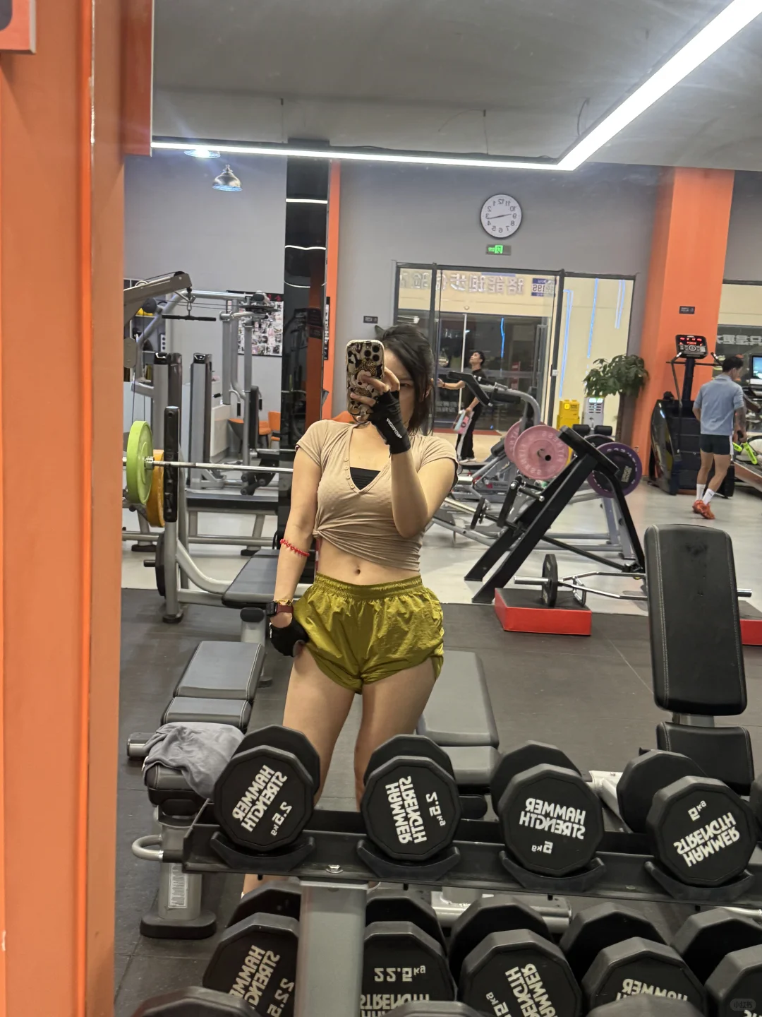 170 117 微胖女人最迷人吧~