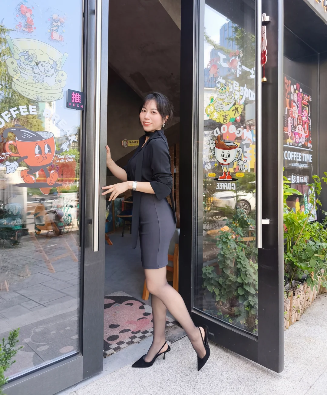 今天又是你眼里好迷人的女朋友鸭🖤🖤