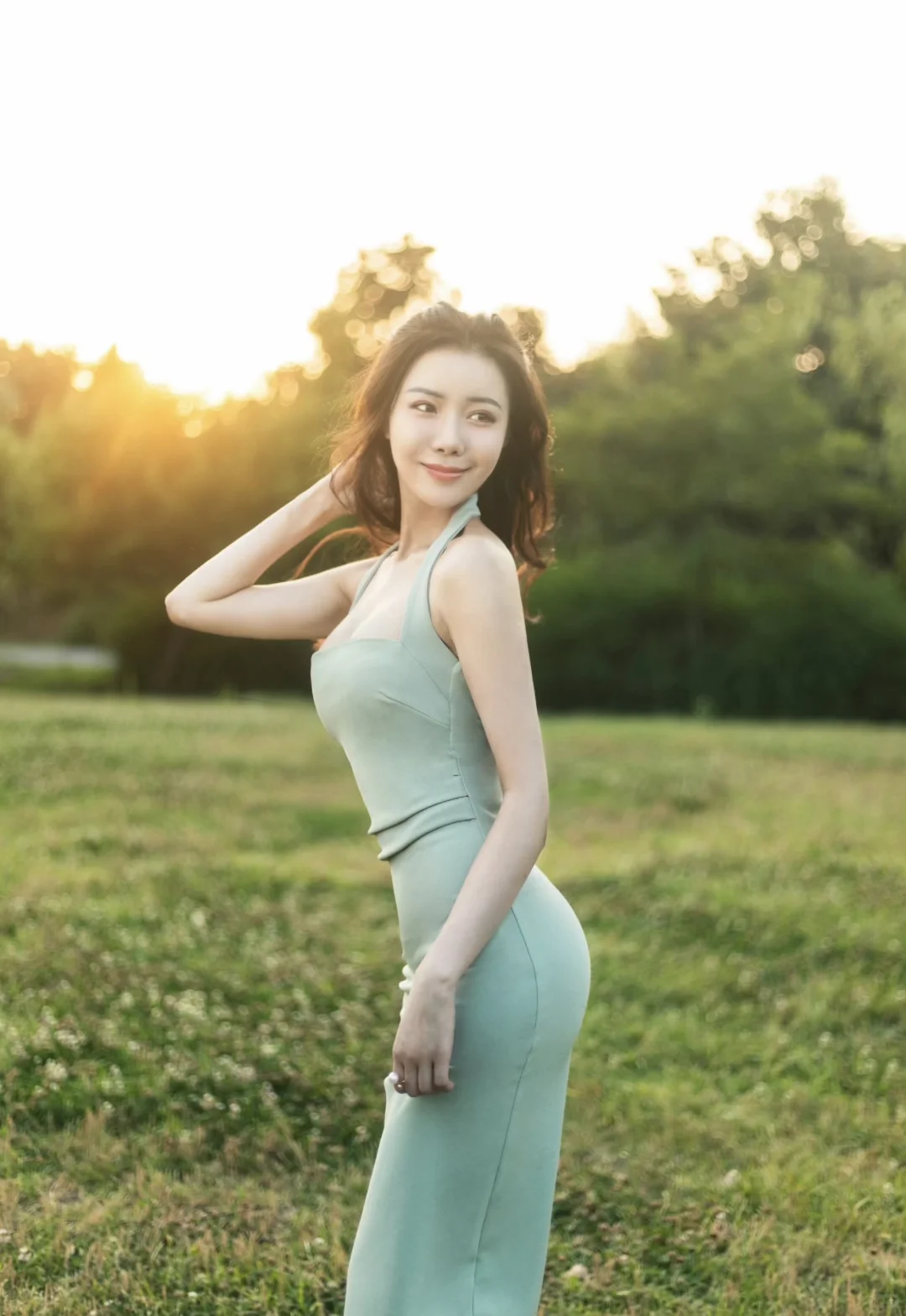 祝昕愿｜性感女星