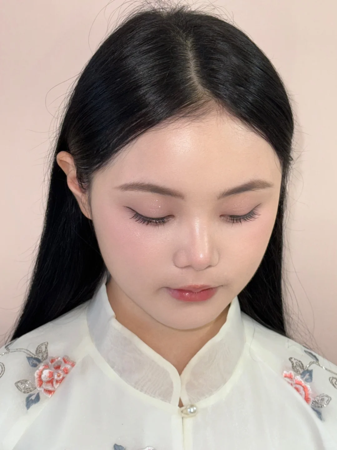 青岛约妆 | 适合方圆脸的温柔淡颜妆