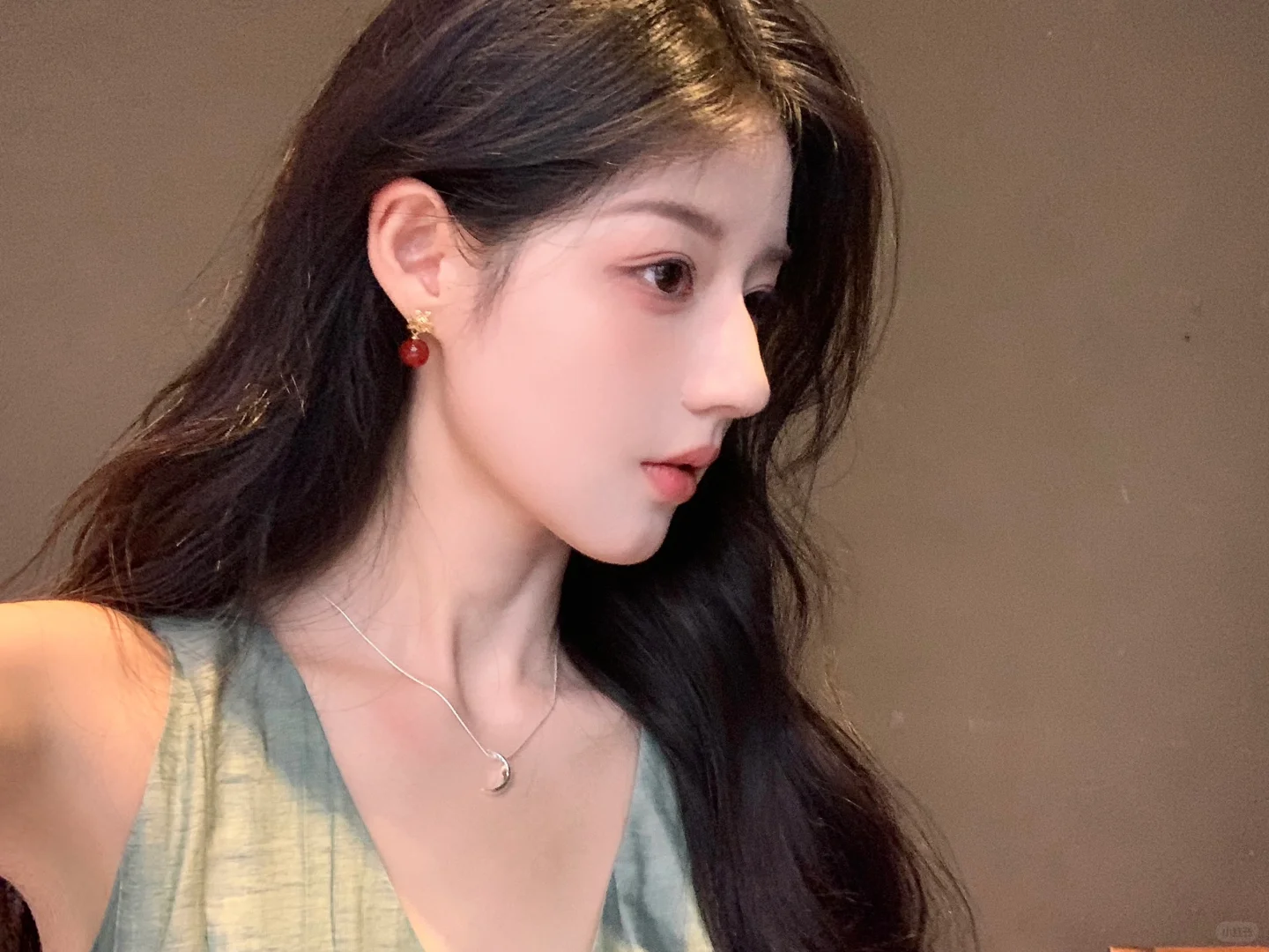 黄金左脸