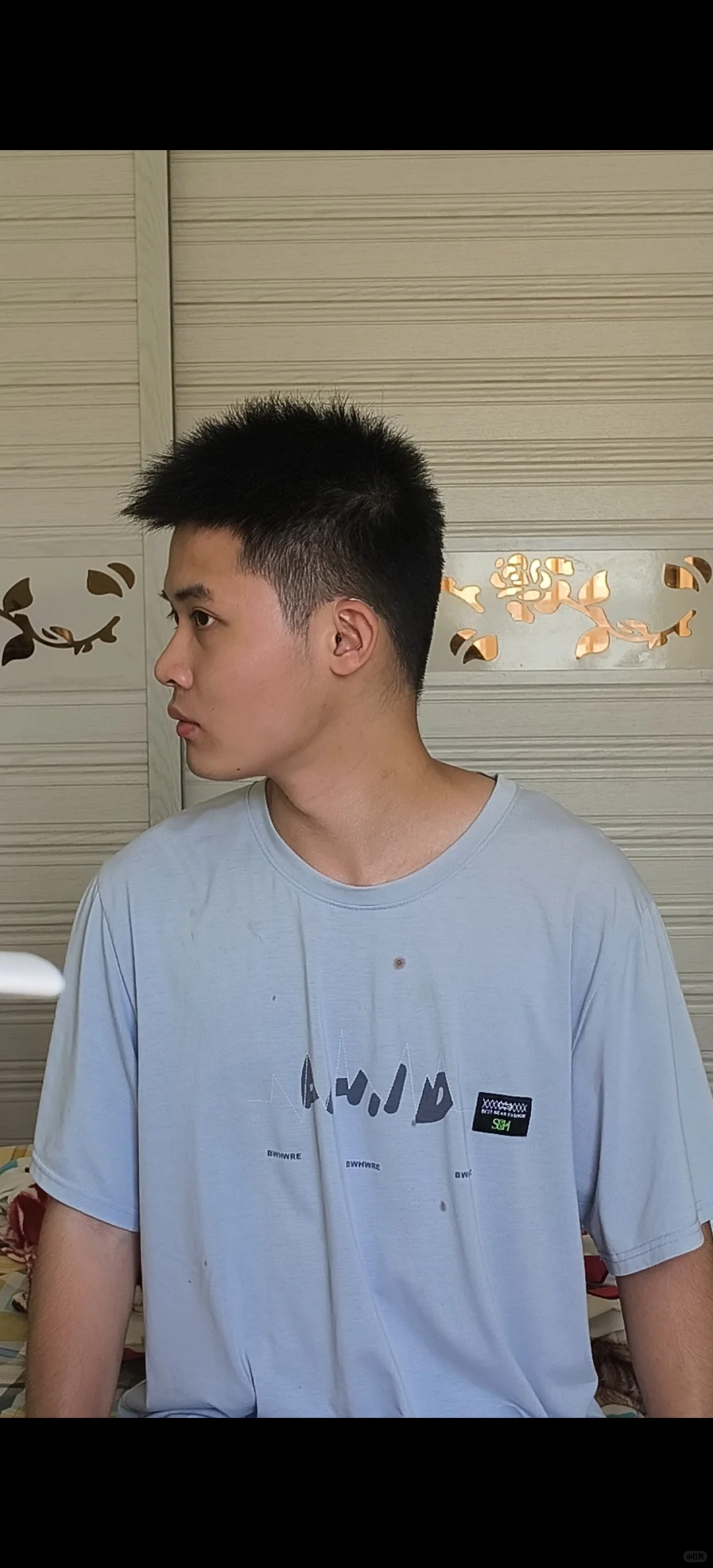 求评价一下我的长相，美丽善良的各位姐妹