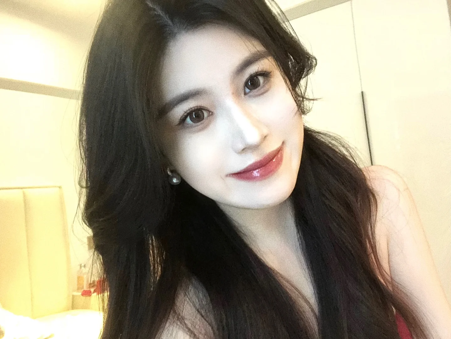 今天的美貌是爱疯8给的