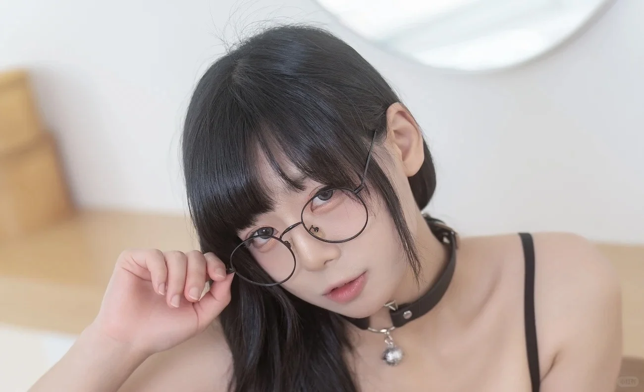 眼镜女孩yyds～