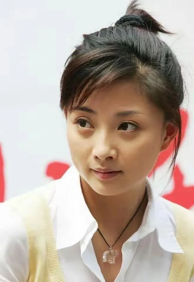 殷桃曾经也是清丽脱俗
