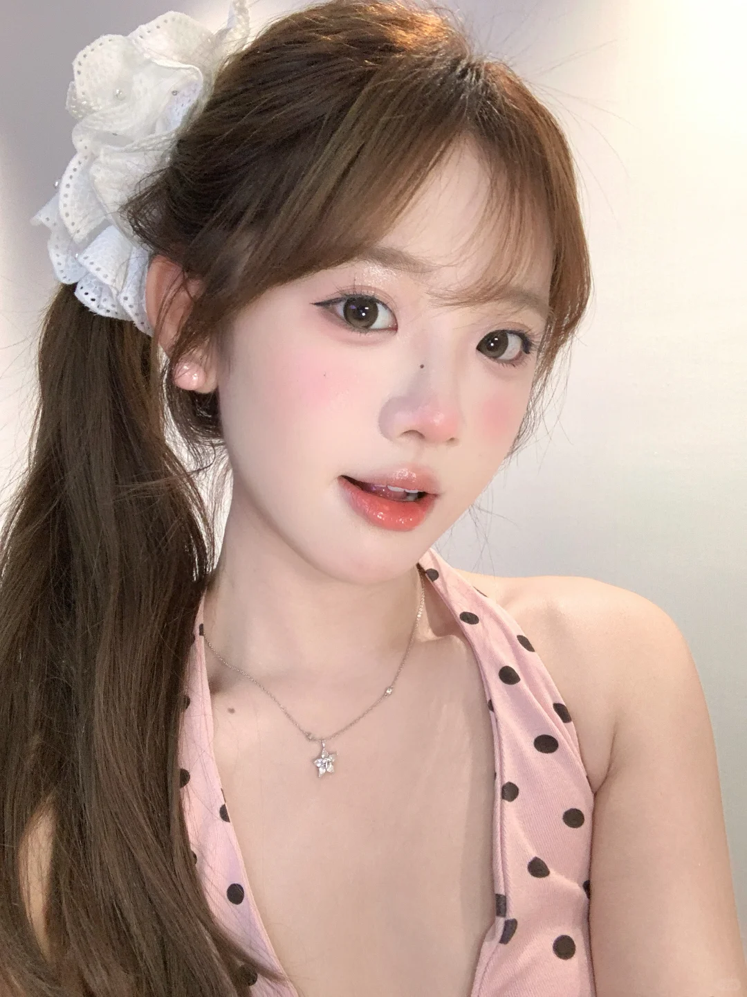 化了一个美美的妆～！