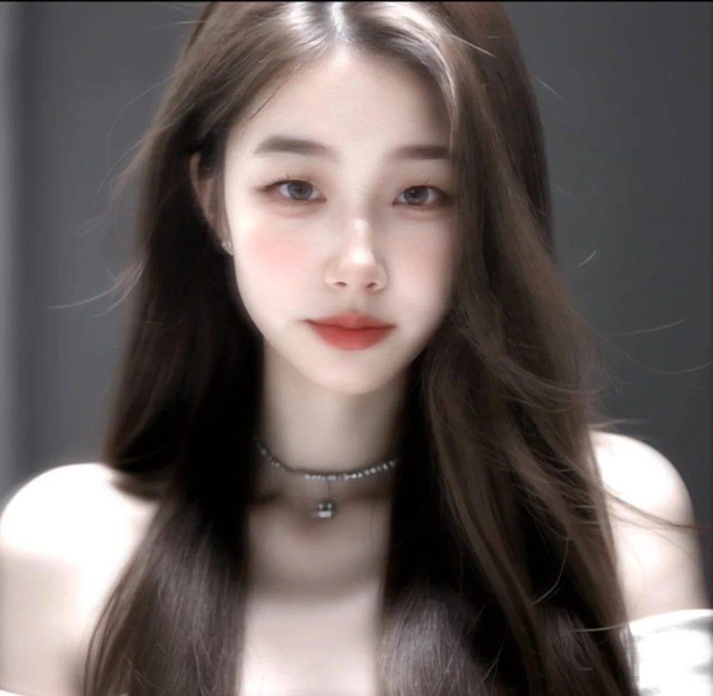 美少女的第365 副面孔