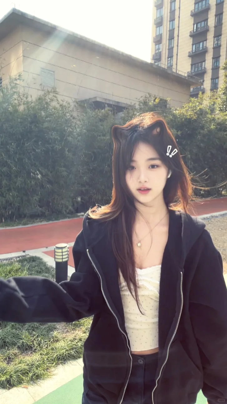 hi！请和我做朋友！🥰我是喜欢中国的…