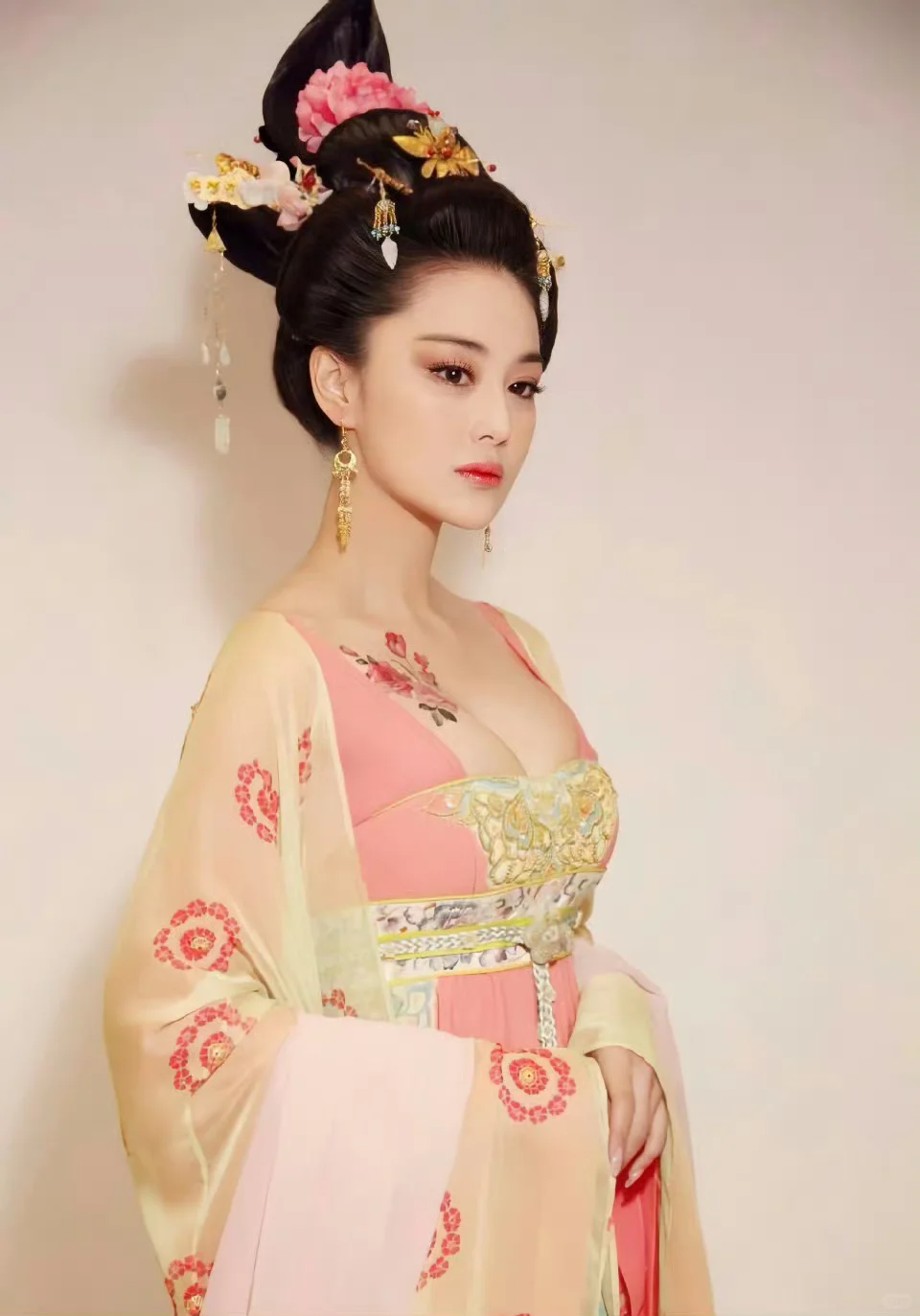 古典美女，千娇百媚～