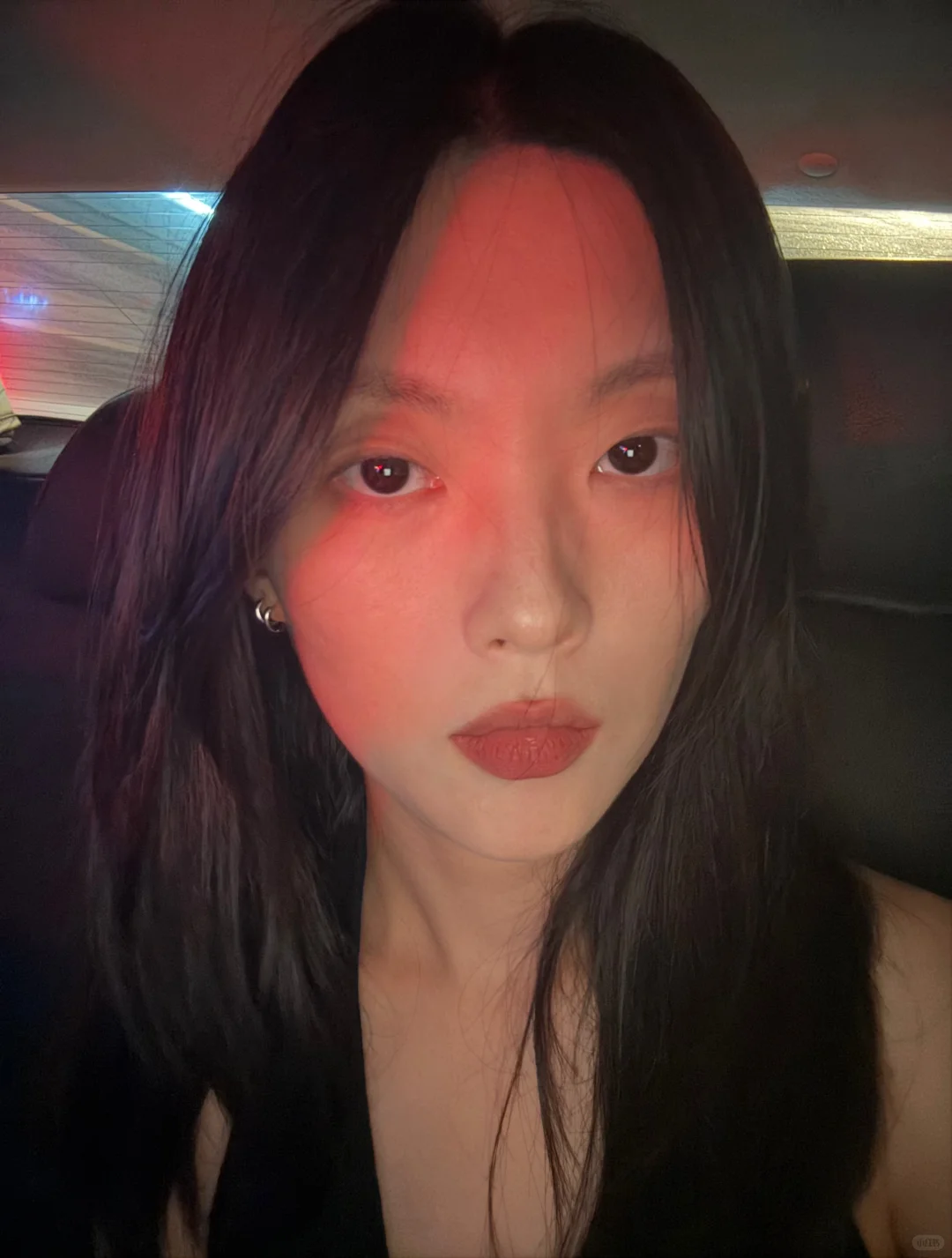 凹陷的美