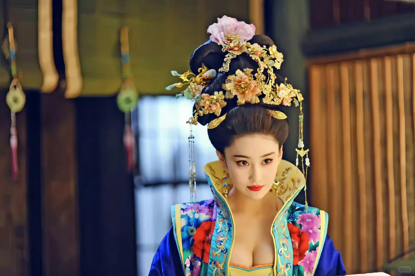 古典美女，千娇百媚～