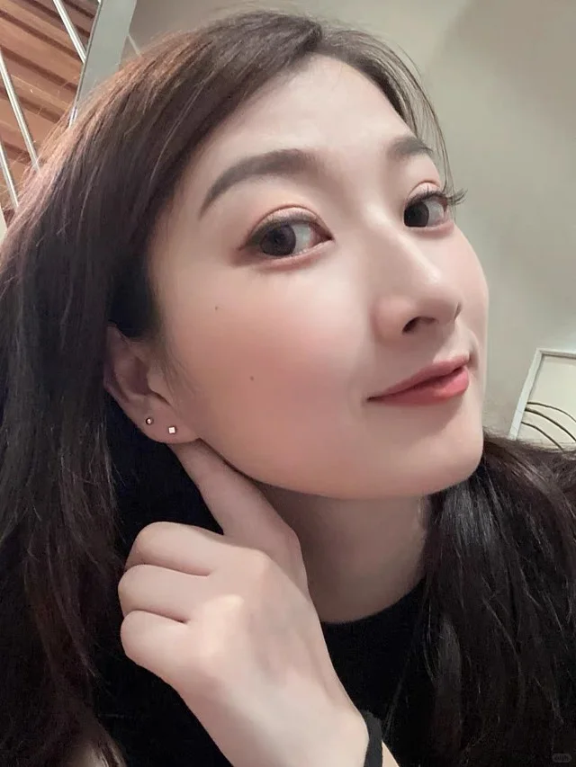 大数据又给我推了好多下颌角美女