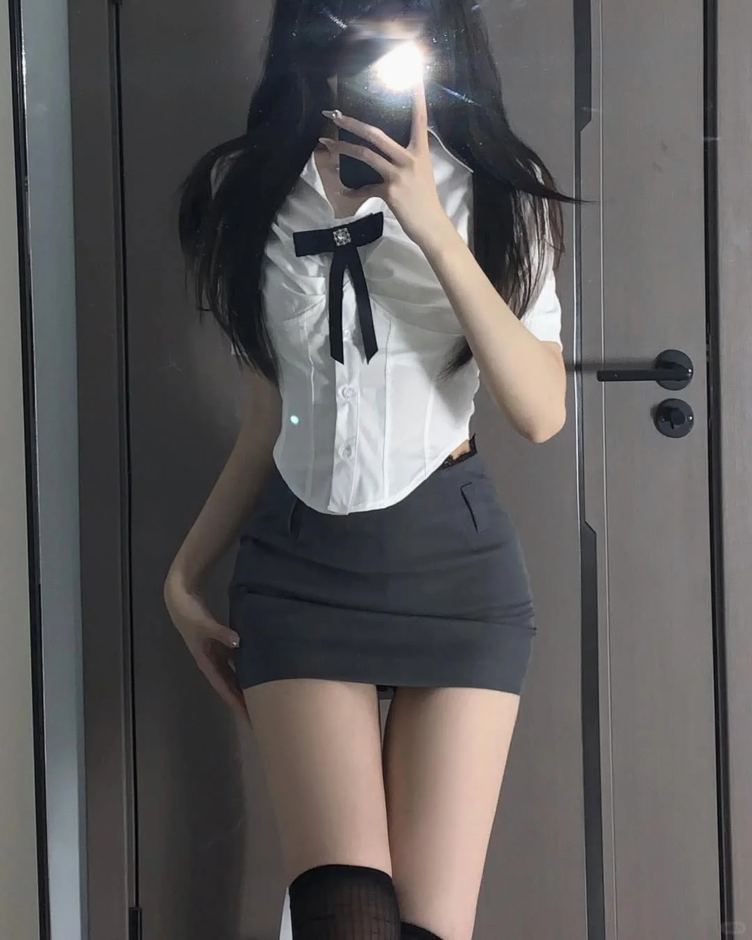 💼纯欲职场风穿搭 白衬衫+包臀裙