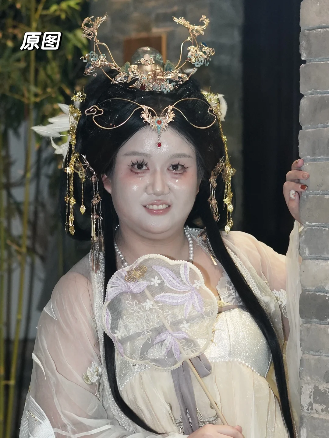 谁说表情不能p了，这不是很自然吗？！