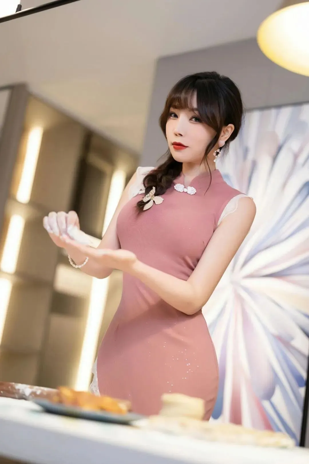 家里有个黑丝厨娘，你们几点回家