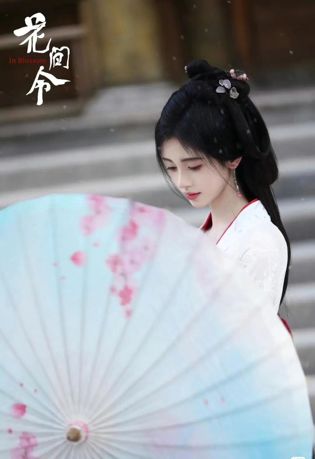 鞠婧祎超美古风图片