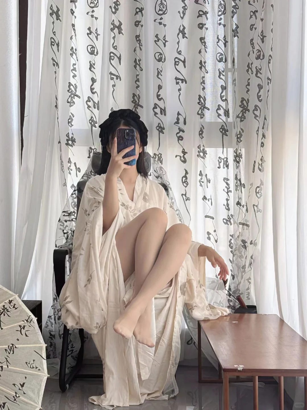 🌸《在家拍出大女主剧照！这4套古风穿搭