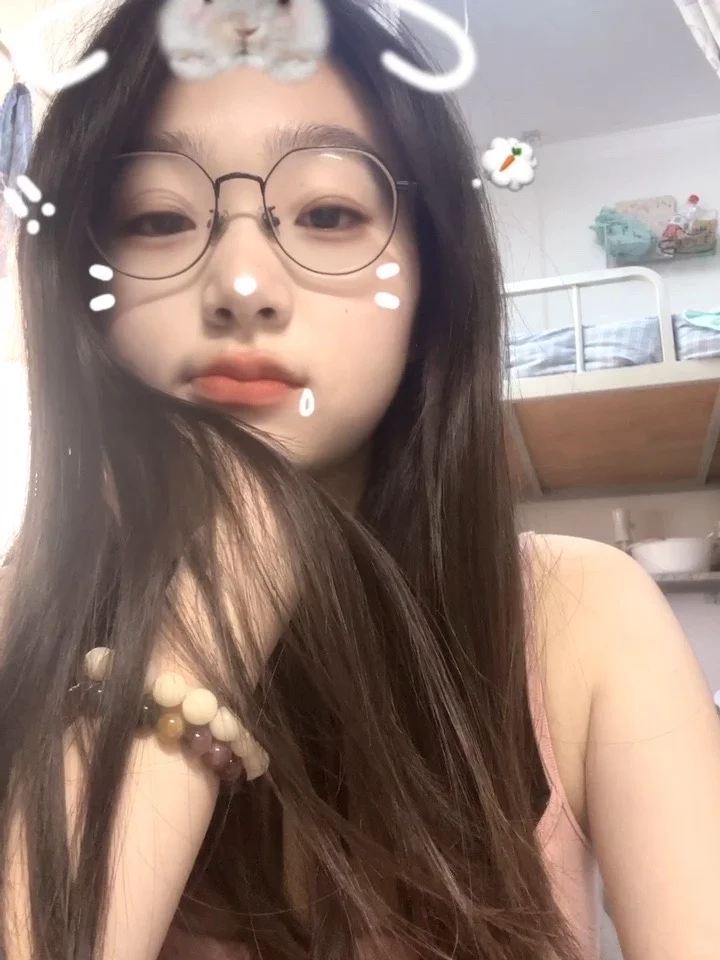 那就可爱一下叭