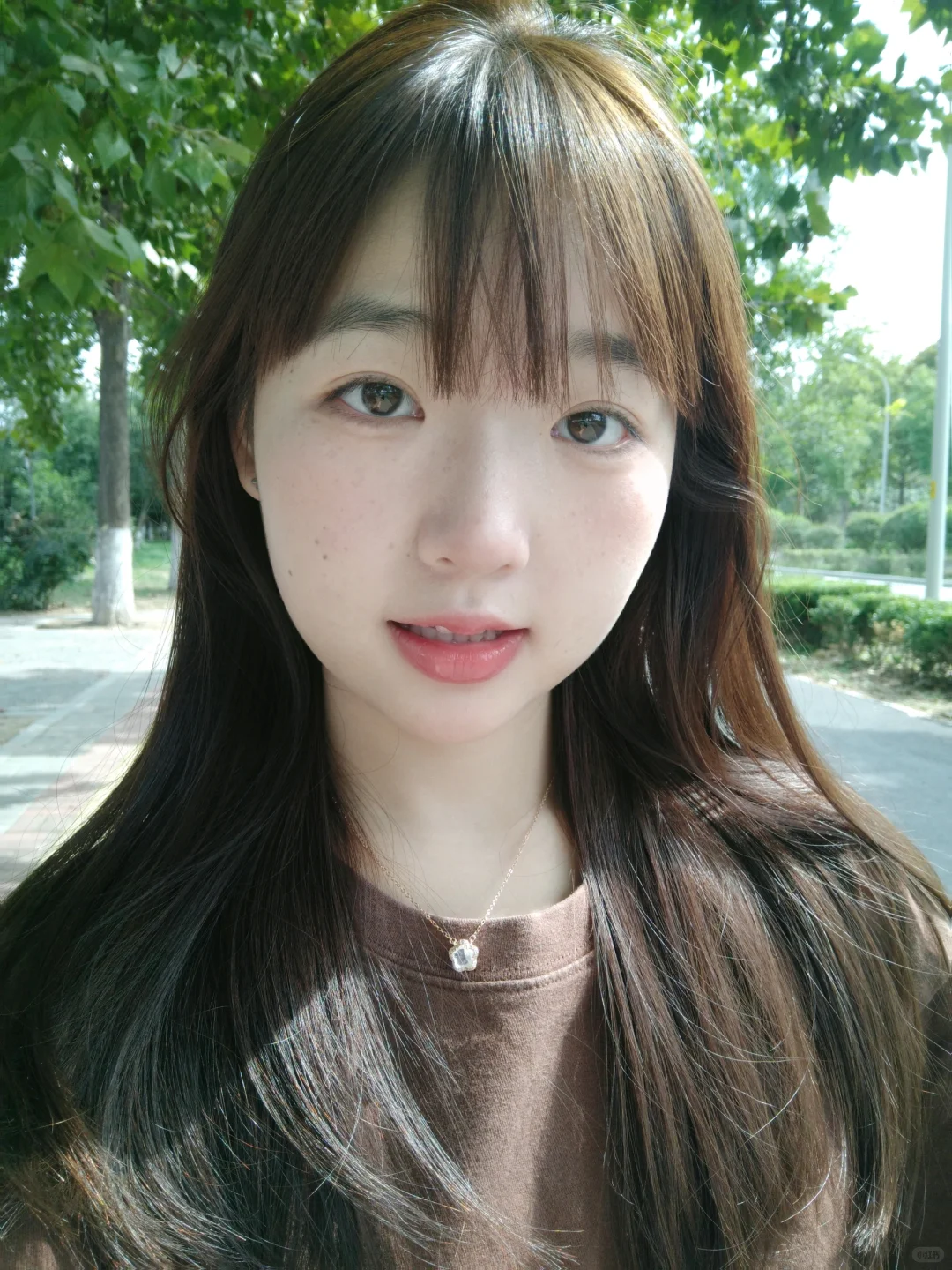 如果困难重重 那我们紧握双手