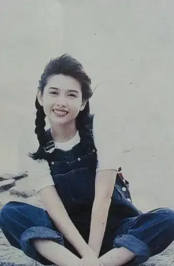 100位女明星-邱淑贞