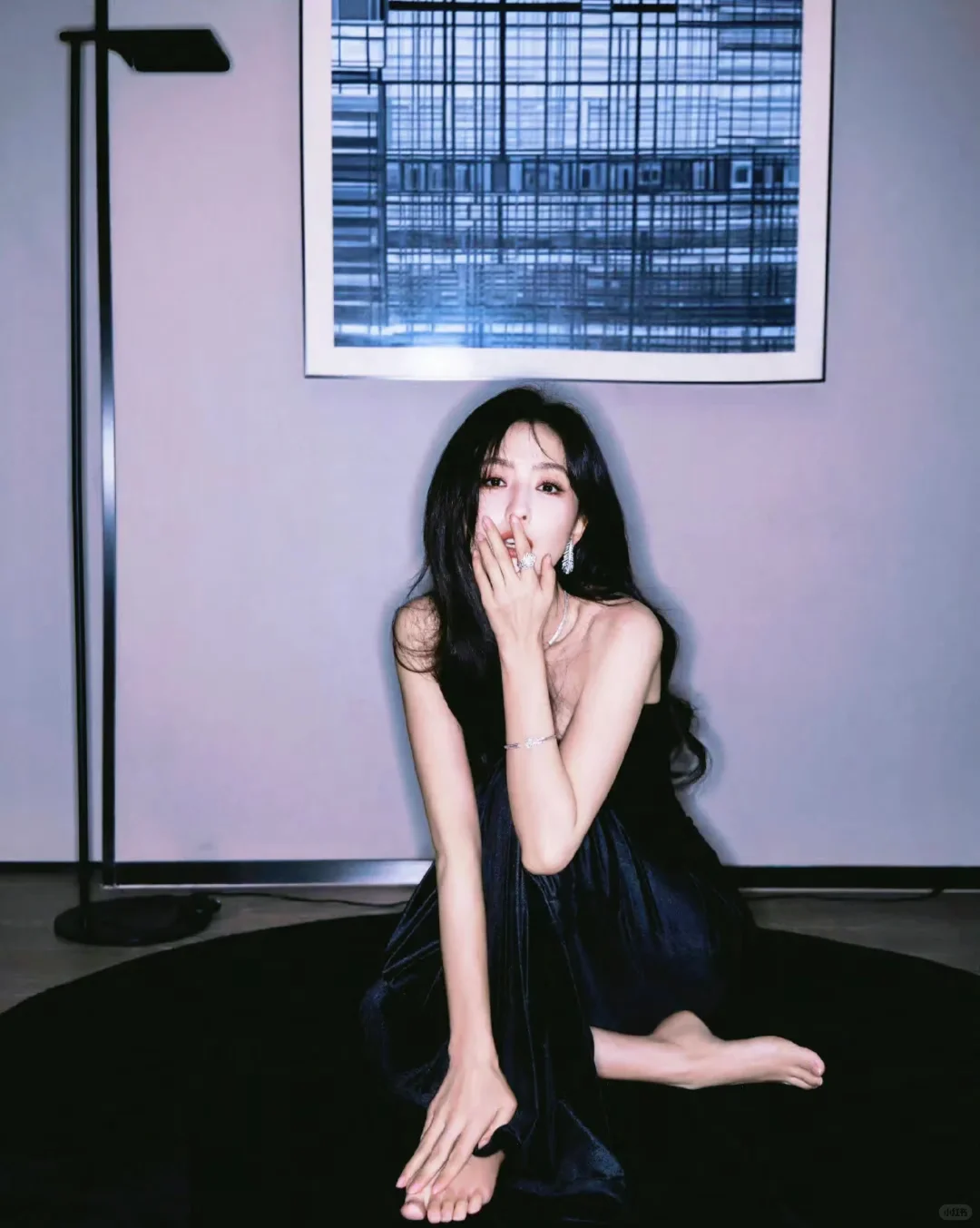 尽显妩媚之姿