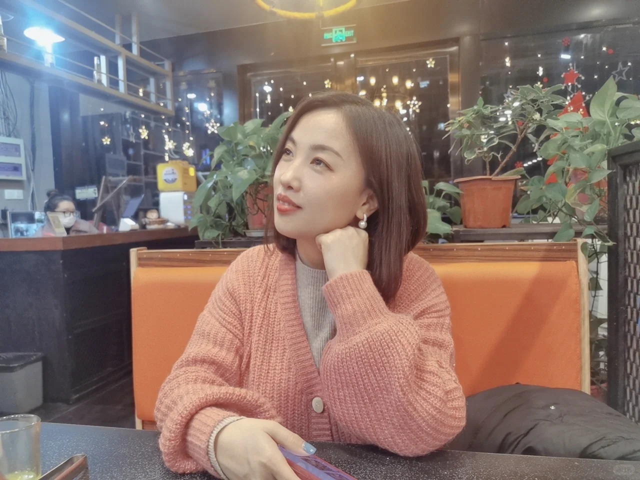 35岁了，还觉得自己是个漂亮的小姐姐。